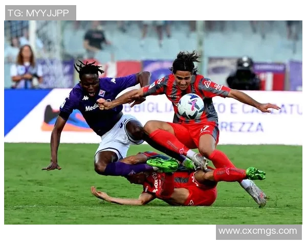 一月八日精彩足球赛事直播全程回顾与精彩瞬间分享 一月八日精彩足球赛事直播全程回顾与精彩瞬间分享