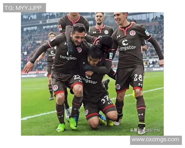 博尔顿与切斯特菲尔德的激烈对决揭示足球魅力与团队精神的完美结合