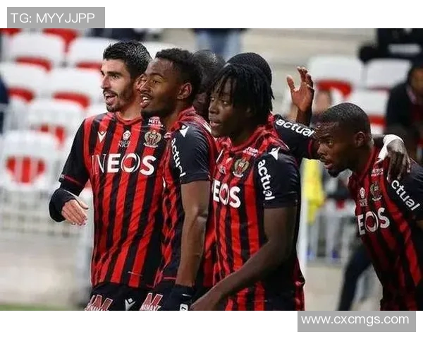 法甲精彩对决回放里昂主场迎战尼姆全场精彩瞬间回顾