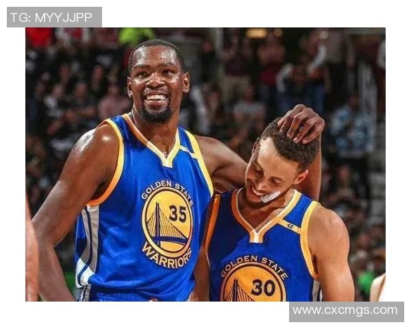 维斯特曼与托利马的精彩对决揭示足球战术与球队实力的较量 维斯特曼与托利马的精彩对决揭示足球战术与球队实力的较量