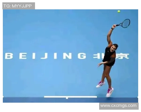 纳芙拉蒂诺娃：传奇网球女王的辉煌历程与不屈精神